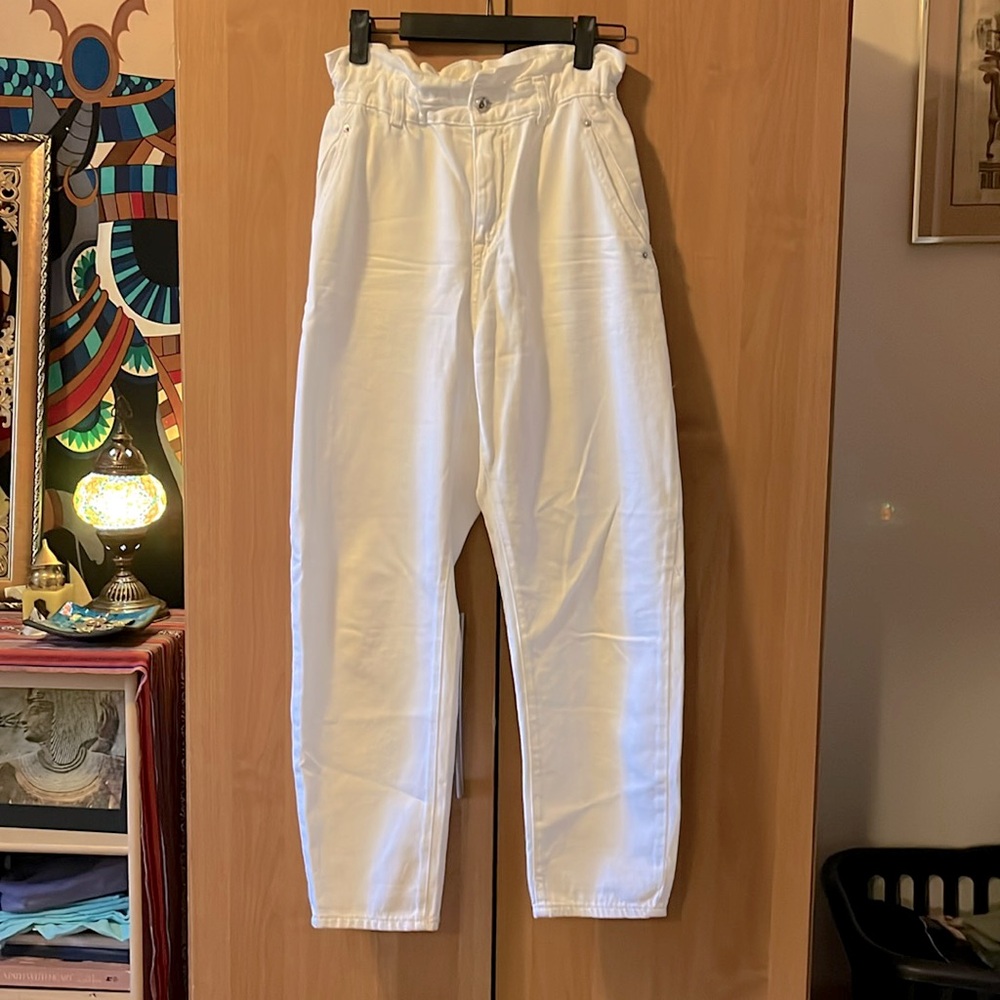 Zara Paperbag jeans in white